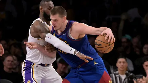 “3月7日晨6：32 国际足联解读：中国女足与日本女足比赛解析（第38期）”